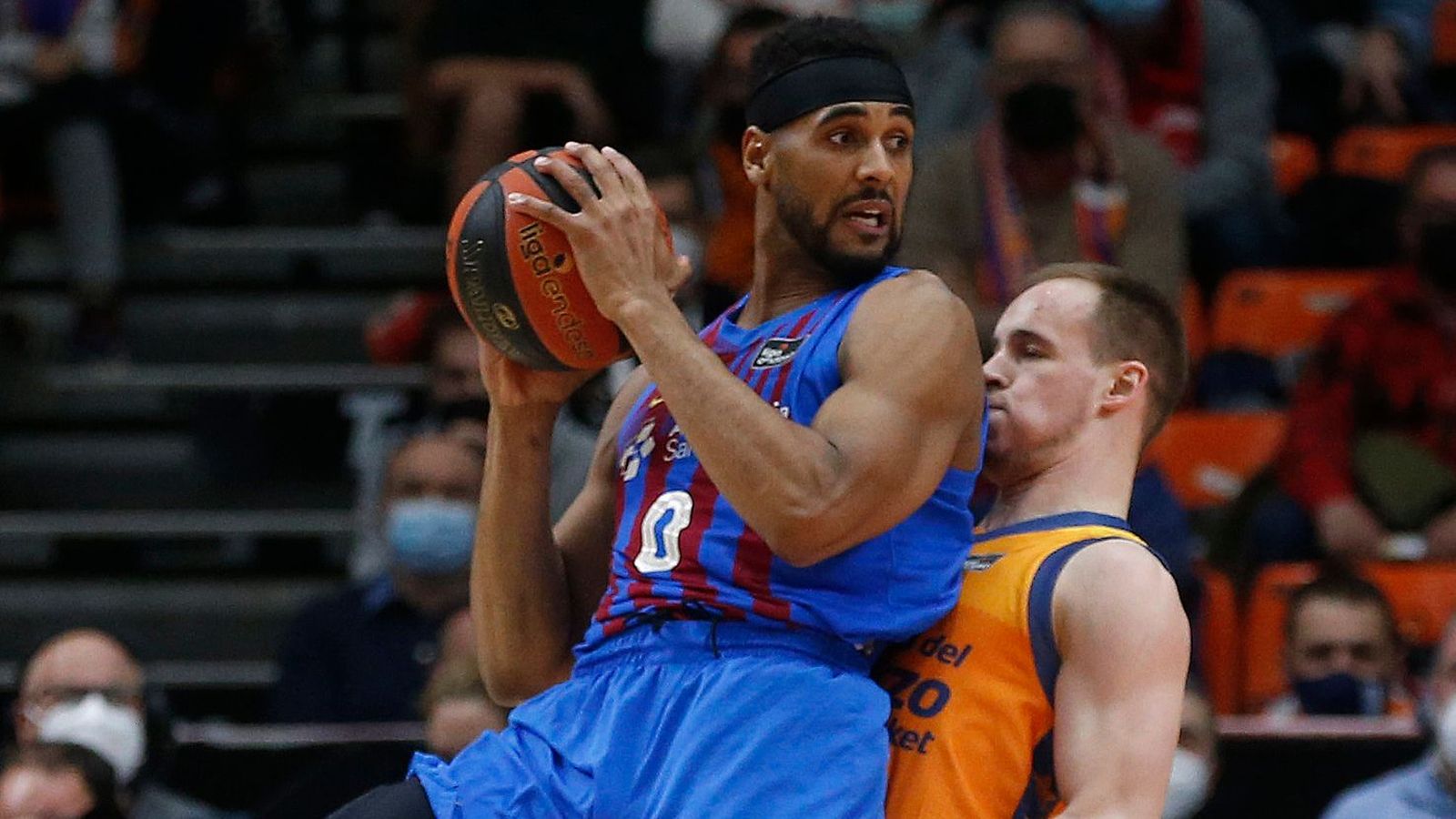 Davies, amb la camiseta del Barça