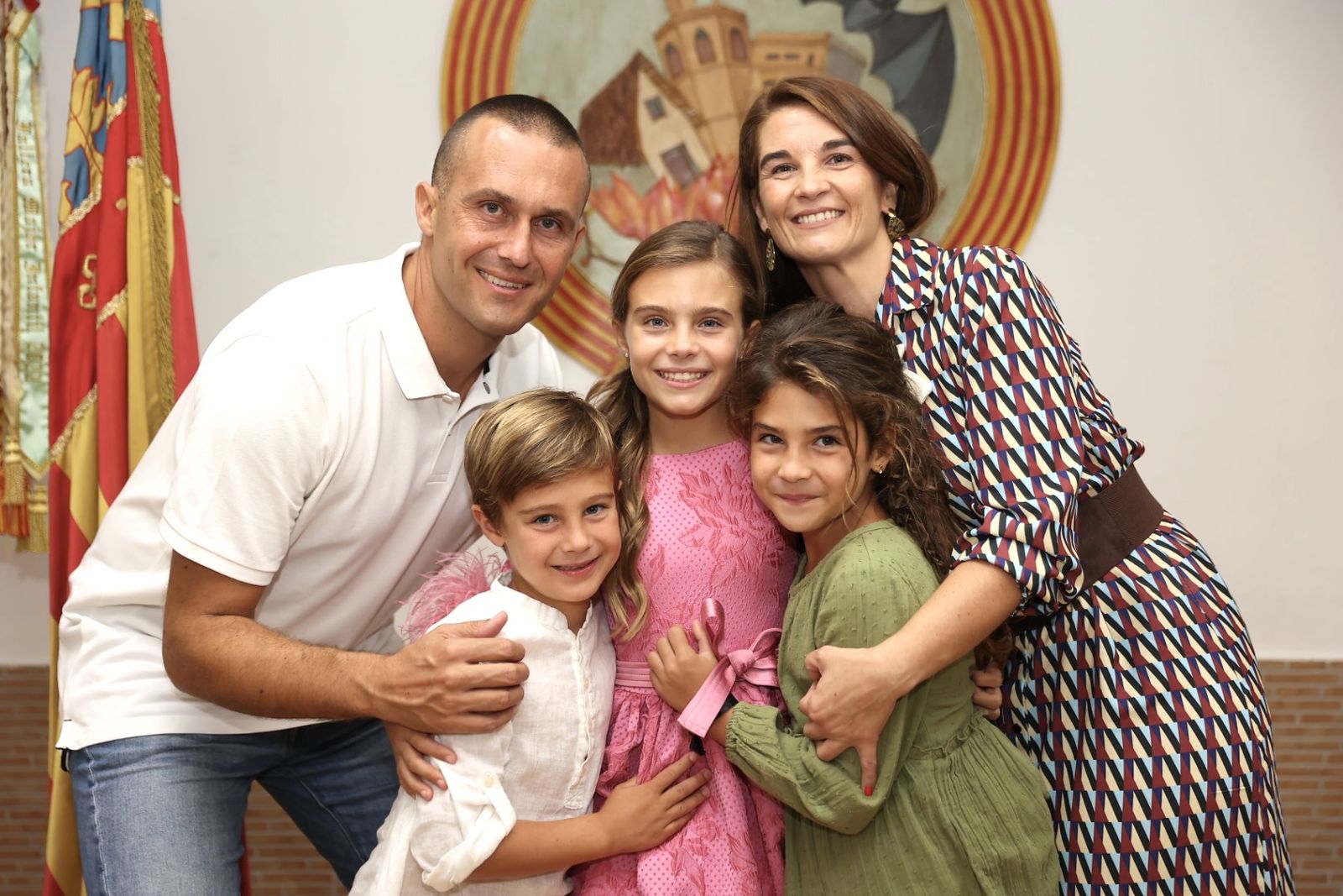 Marina García Arribas, de la falla Avinguda Manuel de Falla - Tamarindos, fallera major infantil de València 2024