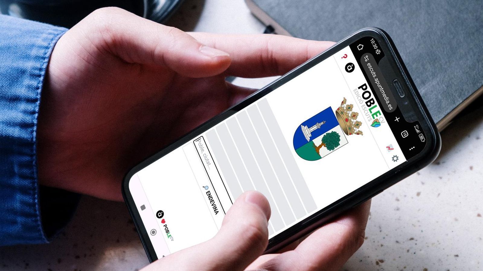 El joc ofereix cada dia un nou escut i un poble a endevinar