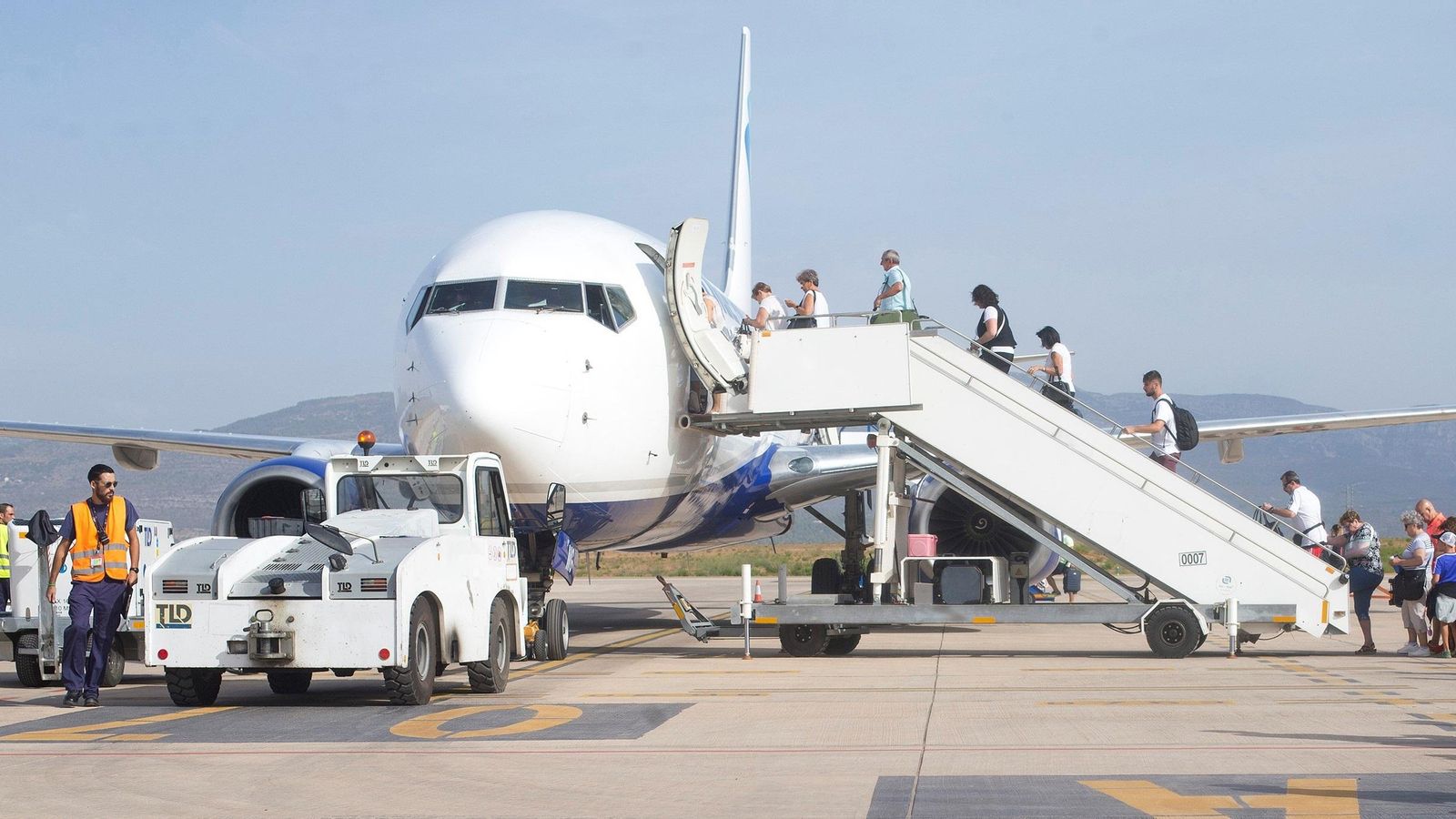 Avió d'Air Nostrum a l'aeroport de Castelló