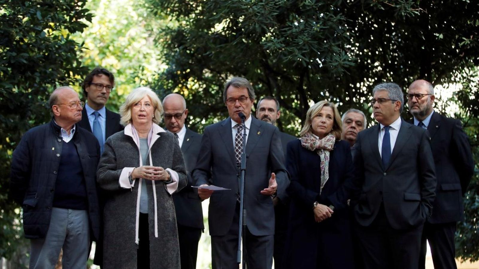 L’expresident de la Generalitat de Catalunya, Artur Mas, durant la declaració de hui als jardins del Palau Robert