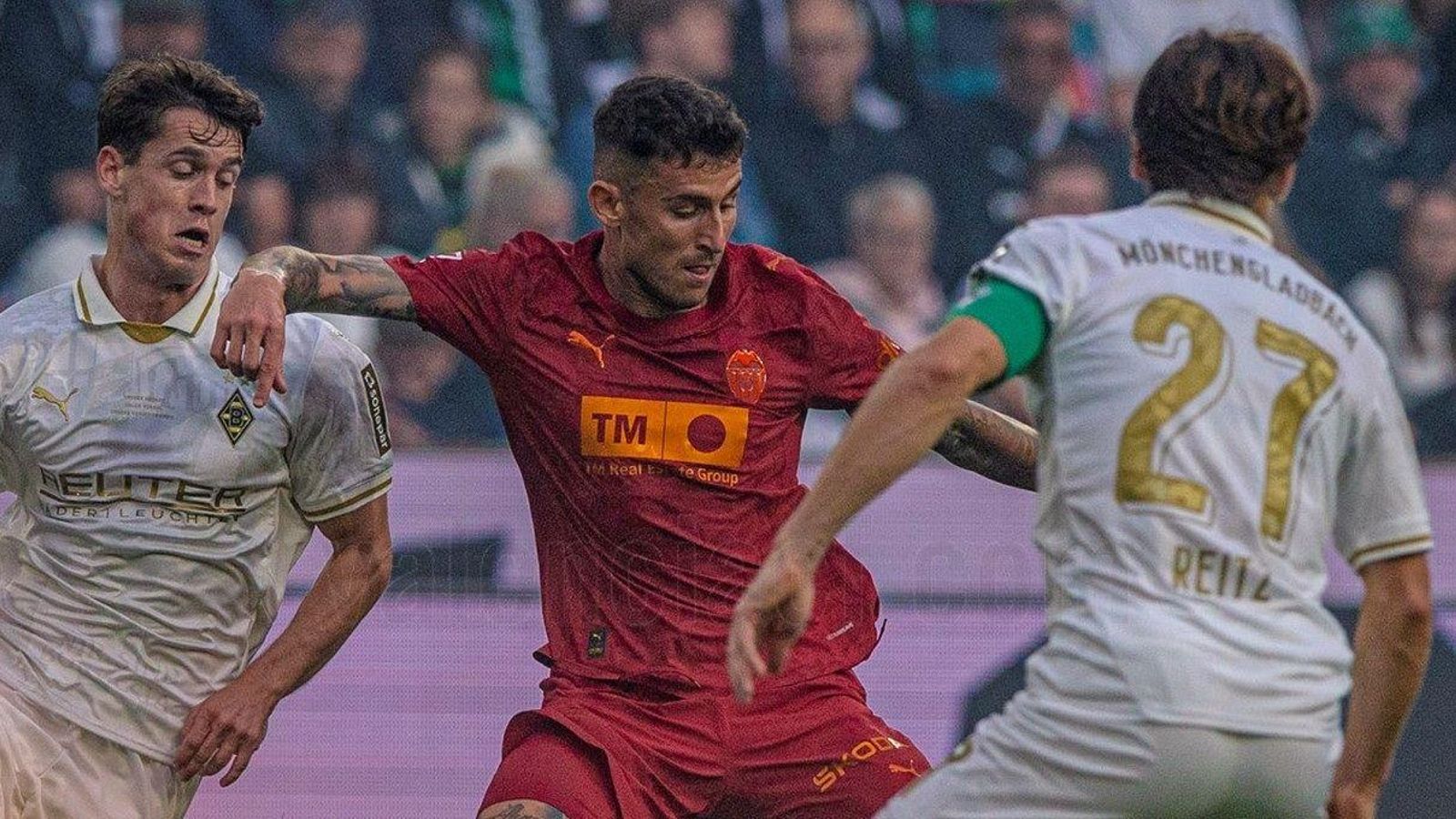 Dani Raba, en una acció del duel