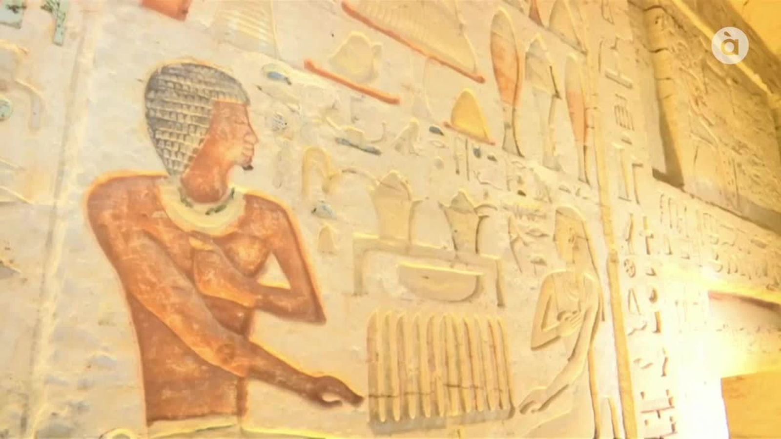 VÍDEO | Descobreixen a Egipte una tomba amb més de 4.400 anys d\'antiguitat