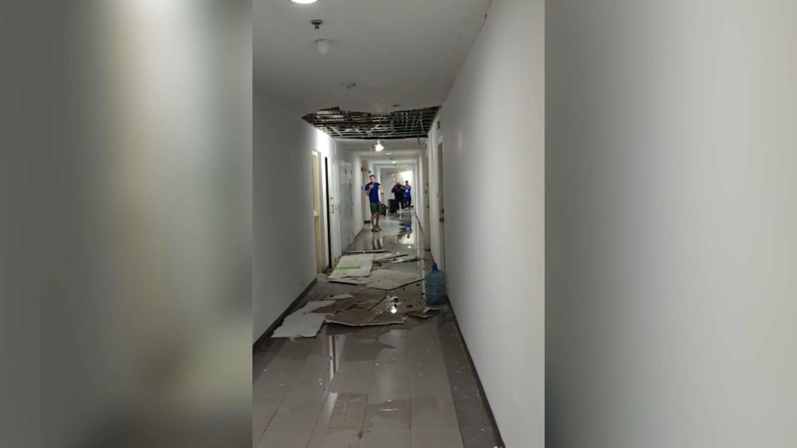 Interior d'un dels edificis afectats pel terratrémol