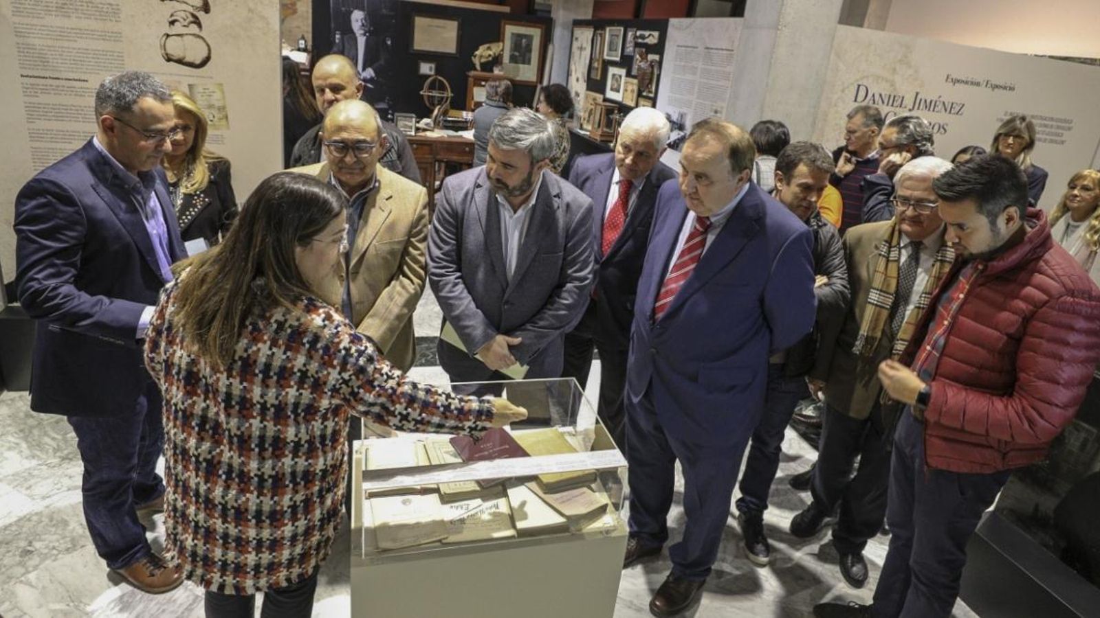 En l'exposició hi ha fòssils trobats a la gola de Crevillent i datats en el miocé superior, fa 8 milions d'anys