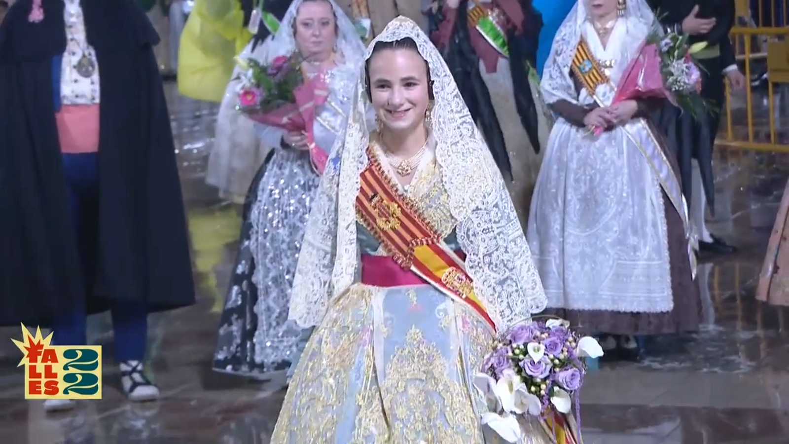 Nerea López en l'Ofrena Falles 2022 de 00:30 h a 1:30 h