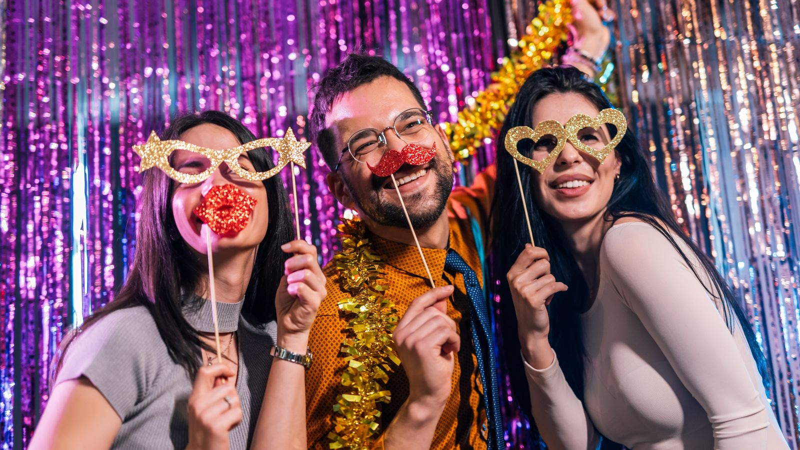 Joves de festa de Cap d'Any