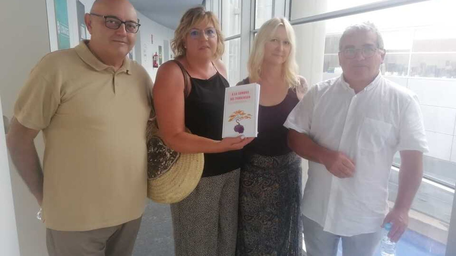 20.07.2023 | 'A la sombra del Parkinson', un llibre per a acompanyar en la malaltia