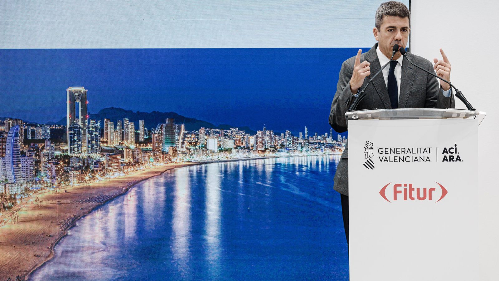 Carlos Mazón, durant l'acte central del Dia de la Comunitat Valenciana en Fitur, en IFEMA Madrid