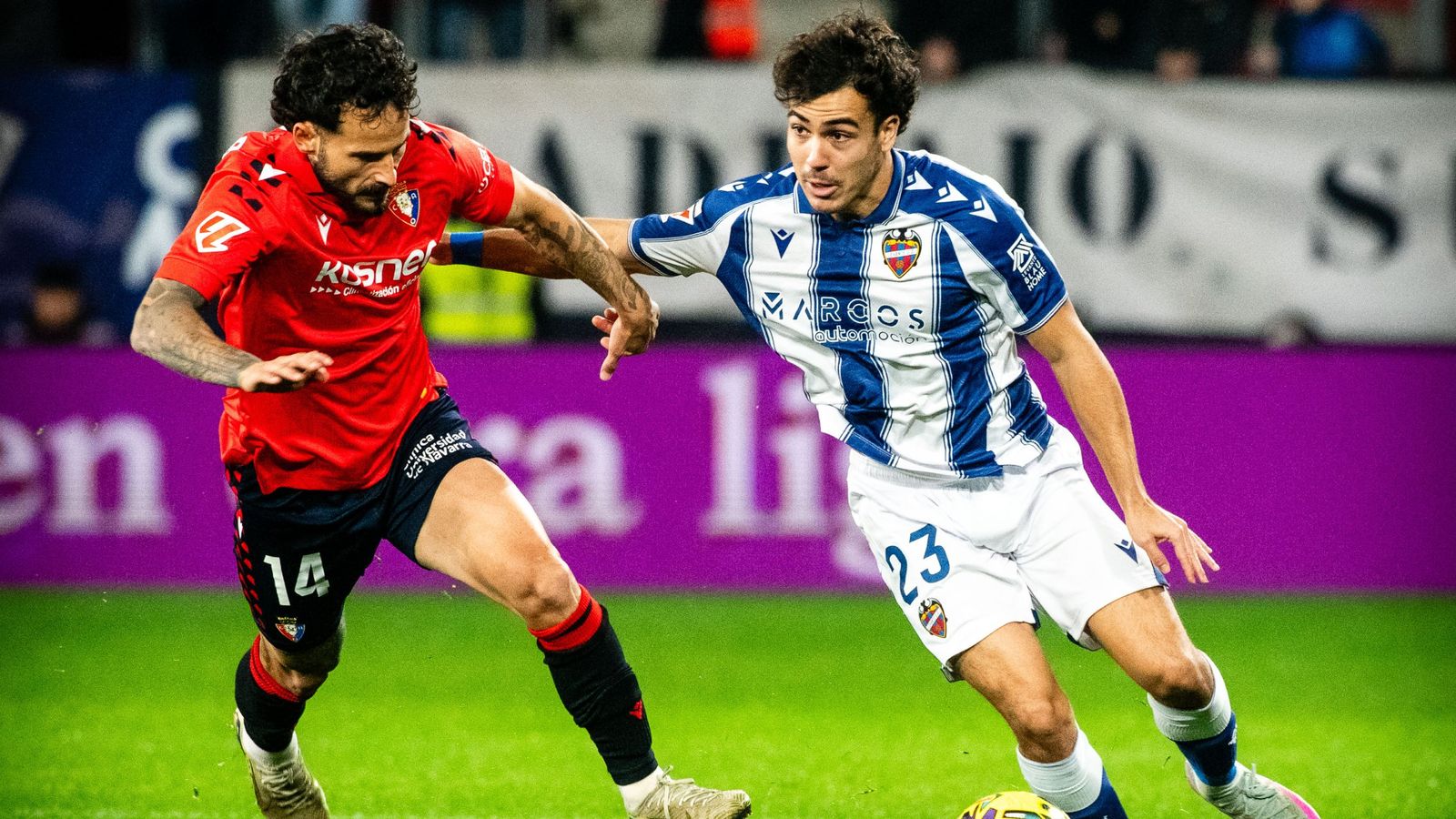 Manu Sánchez, en el partit contra l'Osasuna
