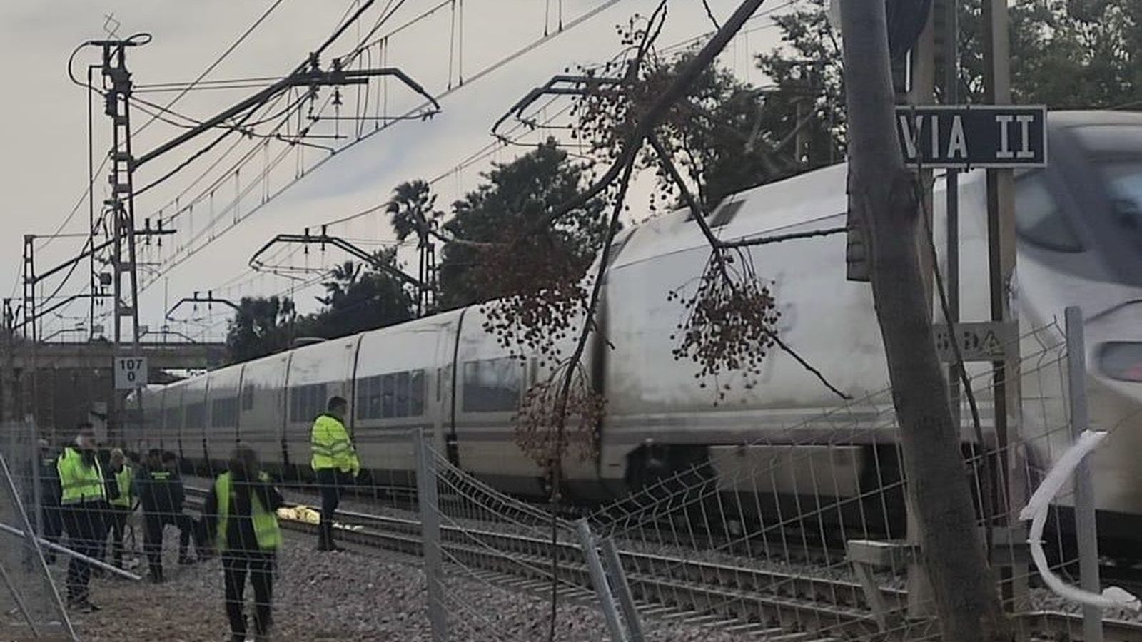 La Guàrdia Civil investiga a Alfafar l'atropellament mortal d'un home per un tren de Rodalia
