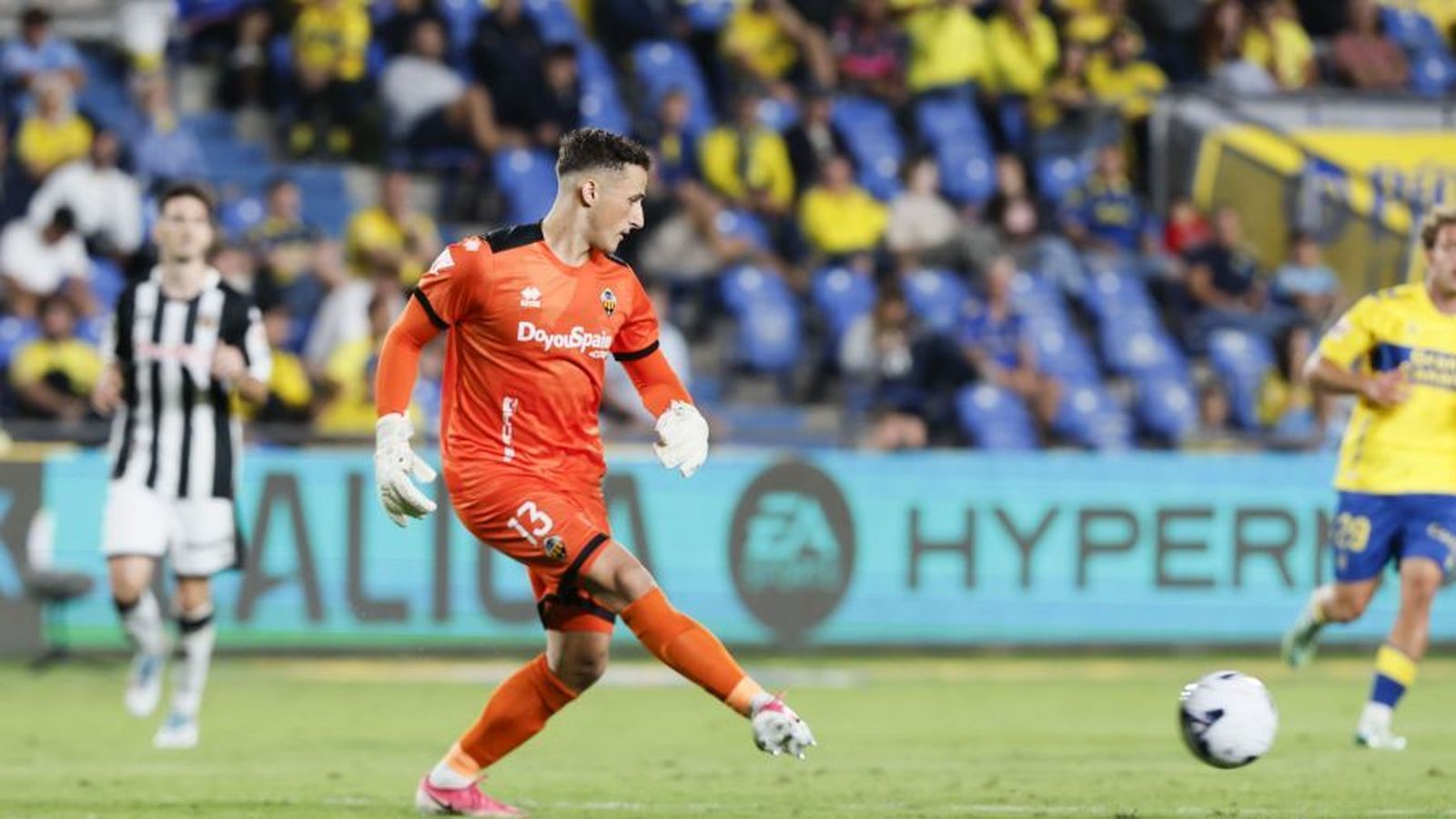 Romain Matthys, en una acció del duel