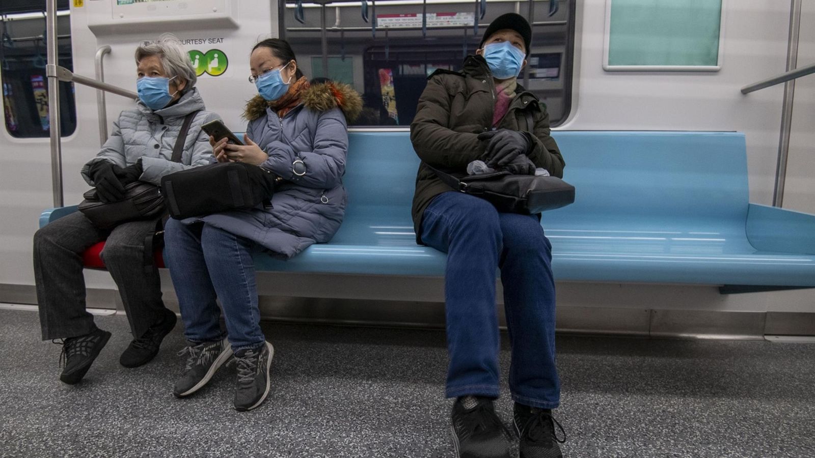 Passatgers del metro de Shangai