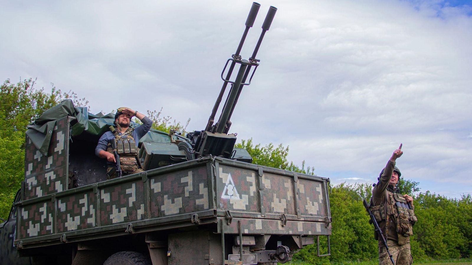 Soldalts ucraïnesos en el front