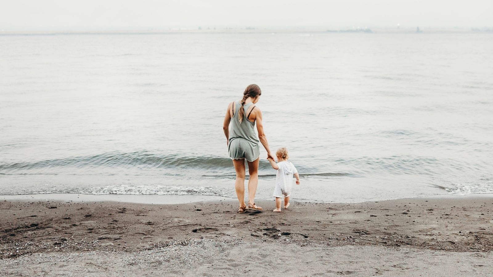 Espanya és l\'estat de la UE on més dones són mares després dels 40