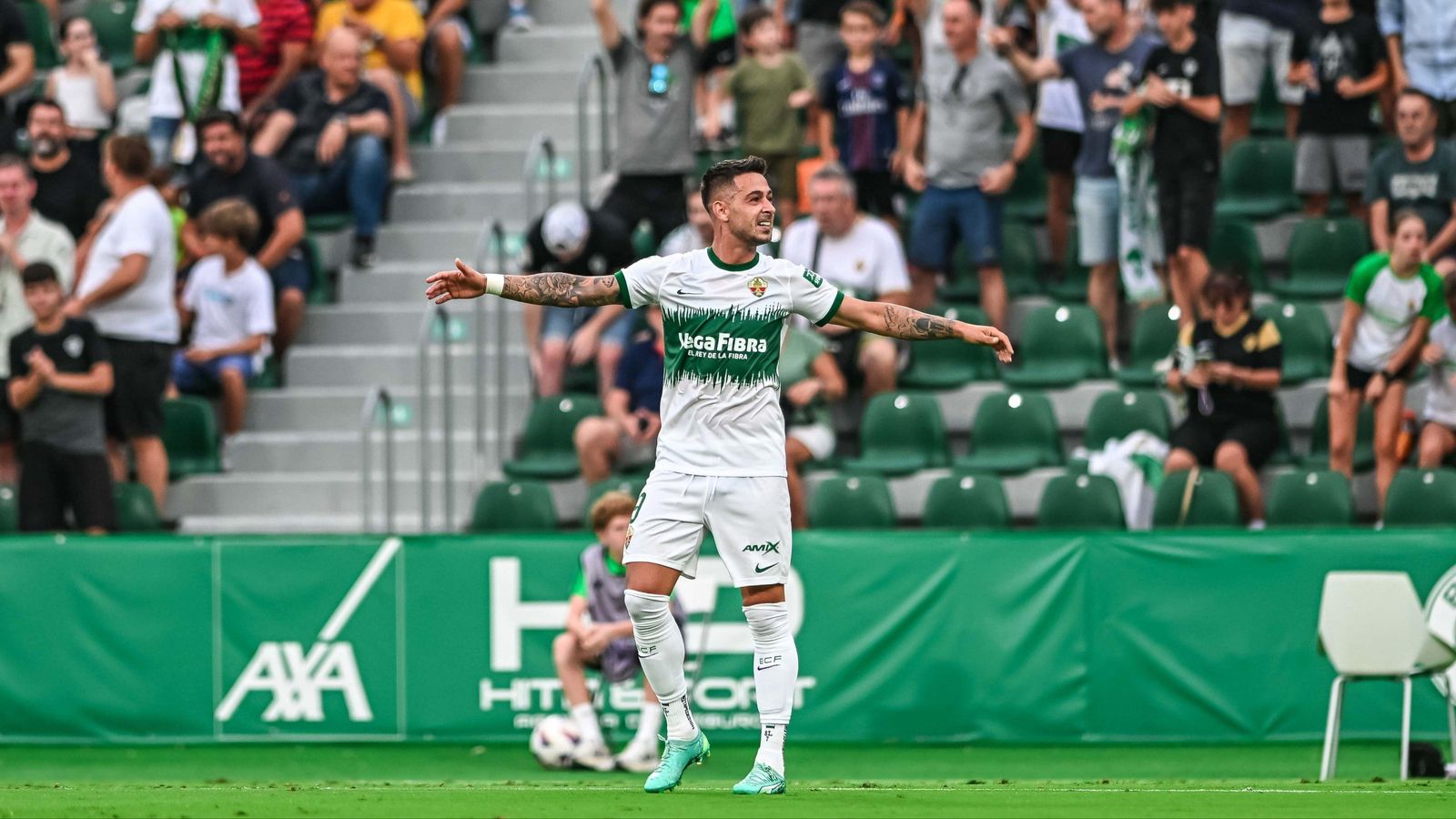Sergio León celebra el gol Sergio León celebra el gol