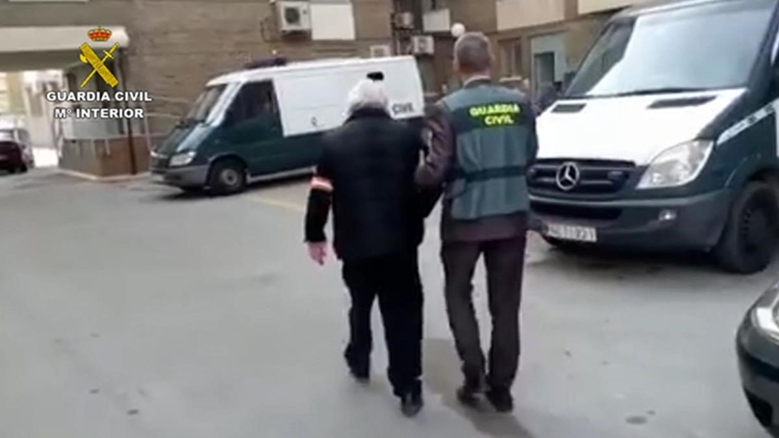 Un agent deté el presumpte assassí