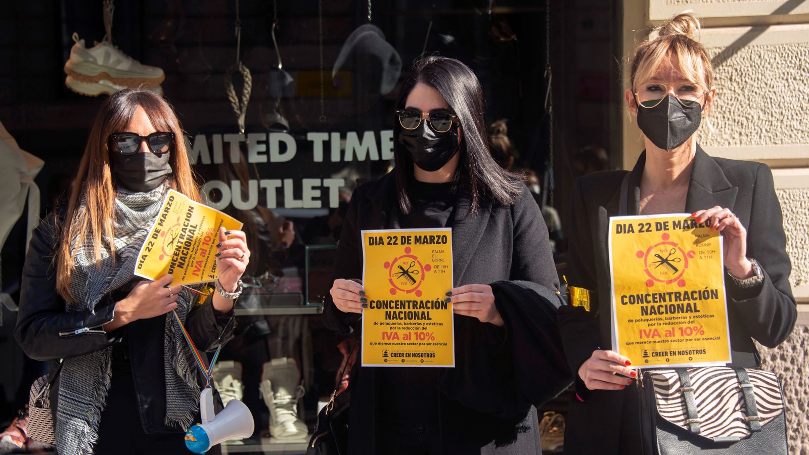 El sector de les perruqueries i centres d'estètica es manisten per reduir l'IVA al 10%