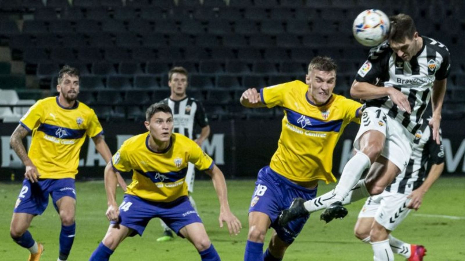 Quarta derrota seguida del Castelló, que jugarà el pròxim partit contra l'Sporting de Gijón