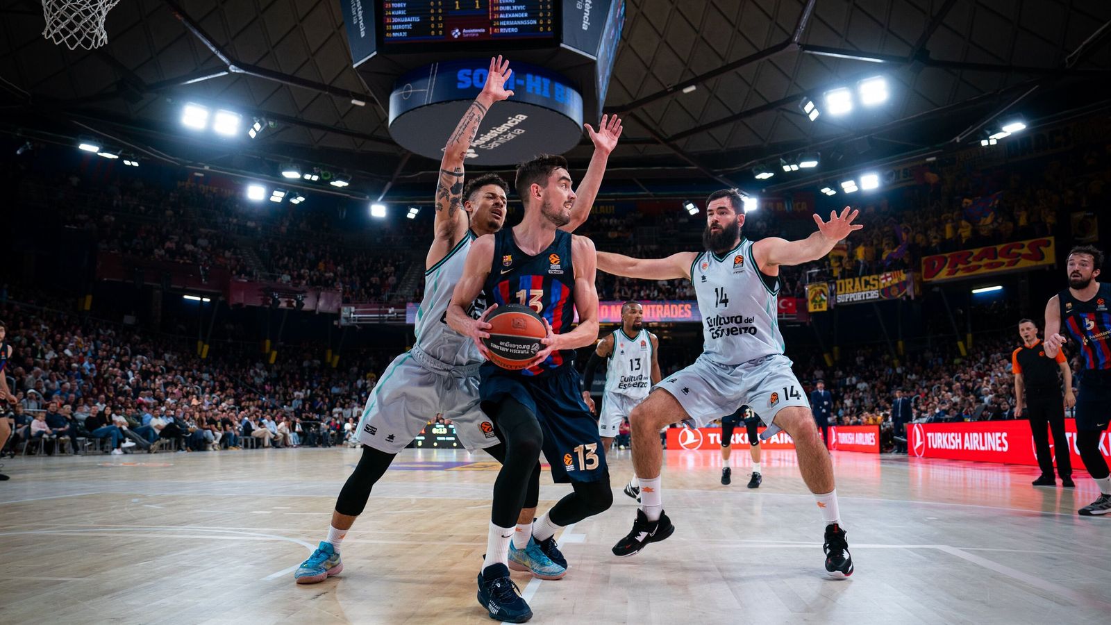 Dubljevic i Radebaugh, en una acció defensiva