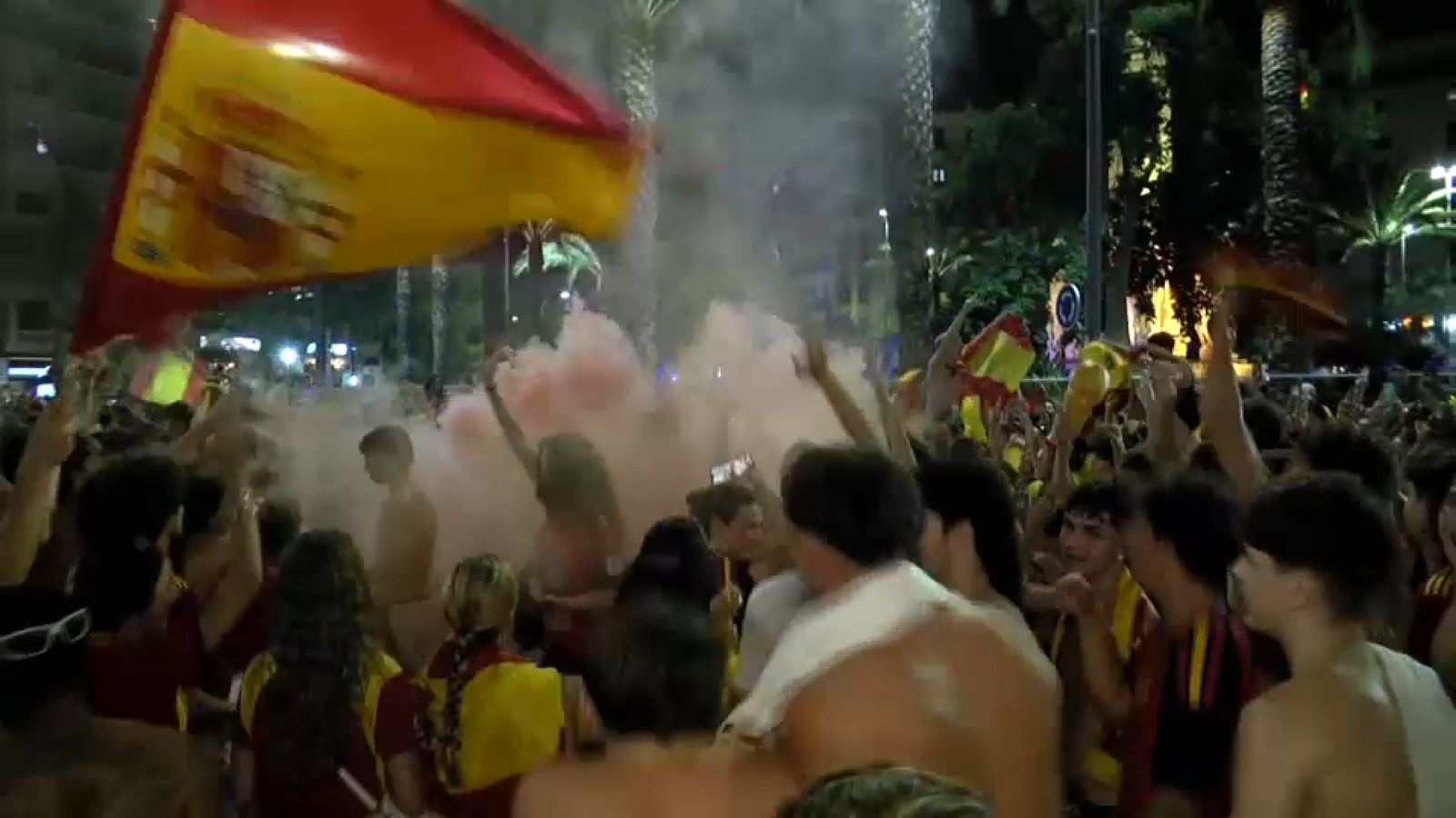 La bogeria, a la plaça dels Estels d'Alacant