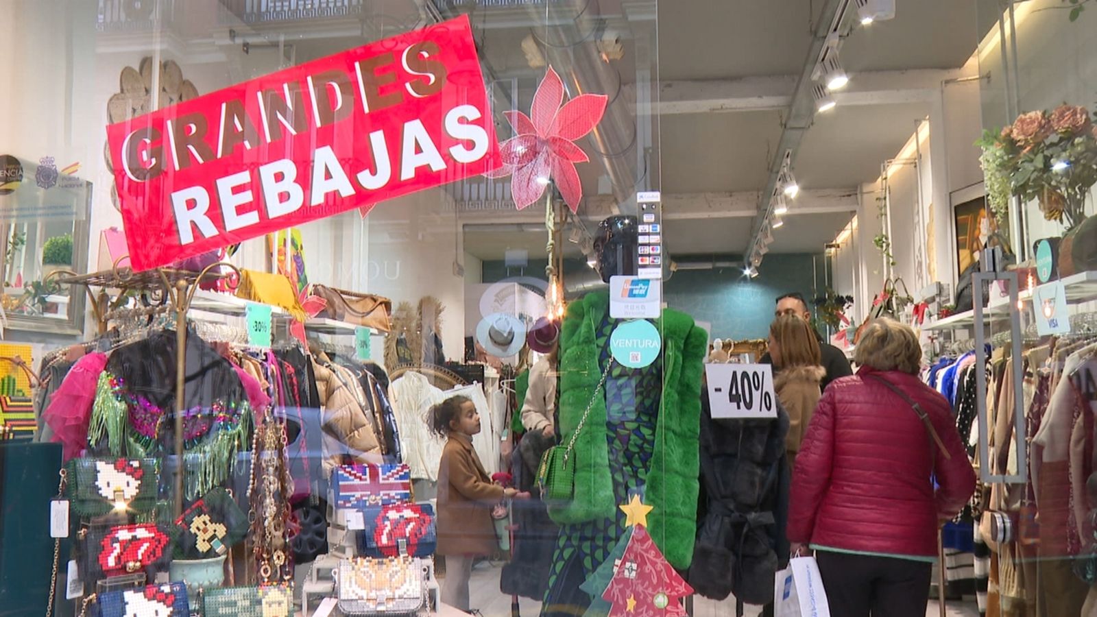 Durant les rebaixes augmenten les compres fora mida