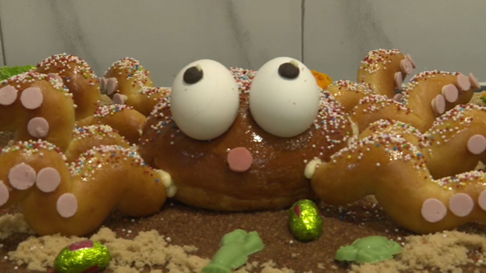 La millor  mona i el millor aparador per al forn de Vicente García