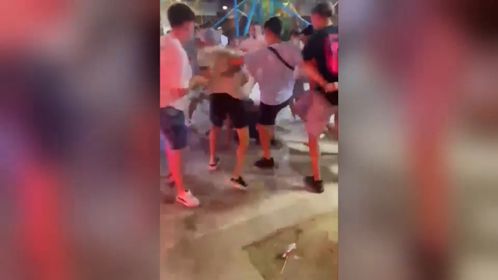 Indignació a Algemesí per la pallissa que un grup de jóvens va propinar a un treballador de la fira