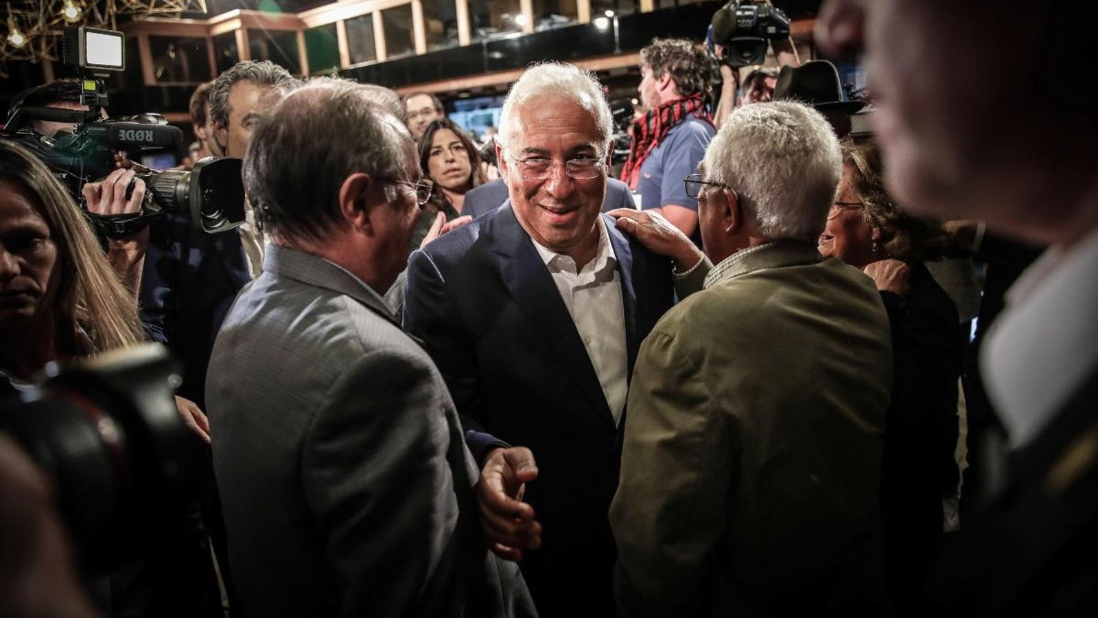 L'actual primer ministre de Portugal, António Costa, durant la jornada electoral d'aquest diumenge