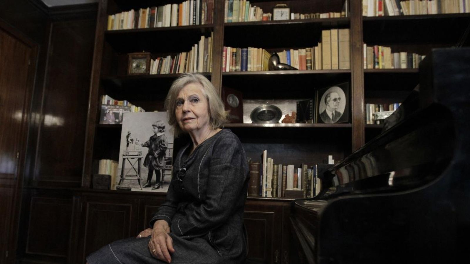 Cecilia Rodrigo, la filla del popular compositor valencià Joaquín Rodrigo, durant una entrevista