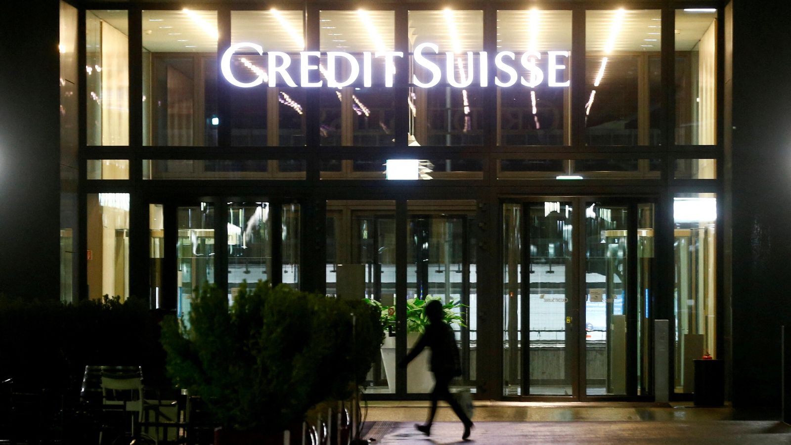 Façana del Credit Suisse a Zuric Façana del Credit Suisse a Zúric