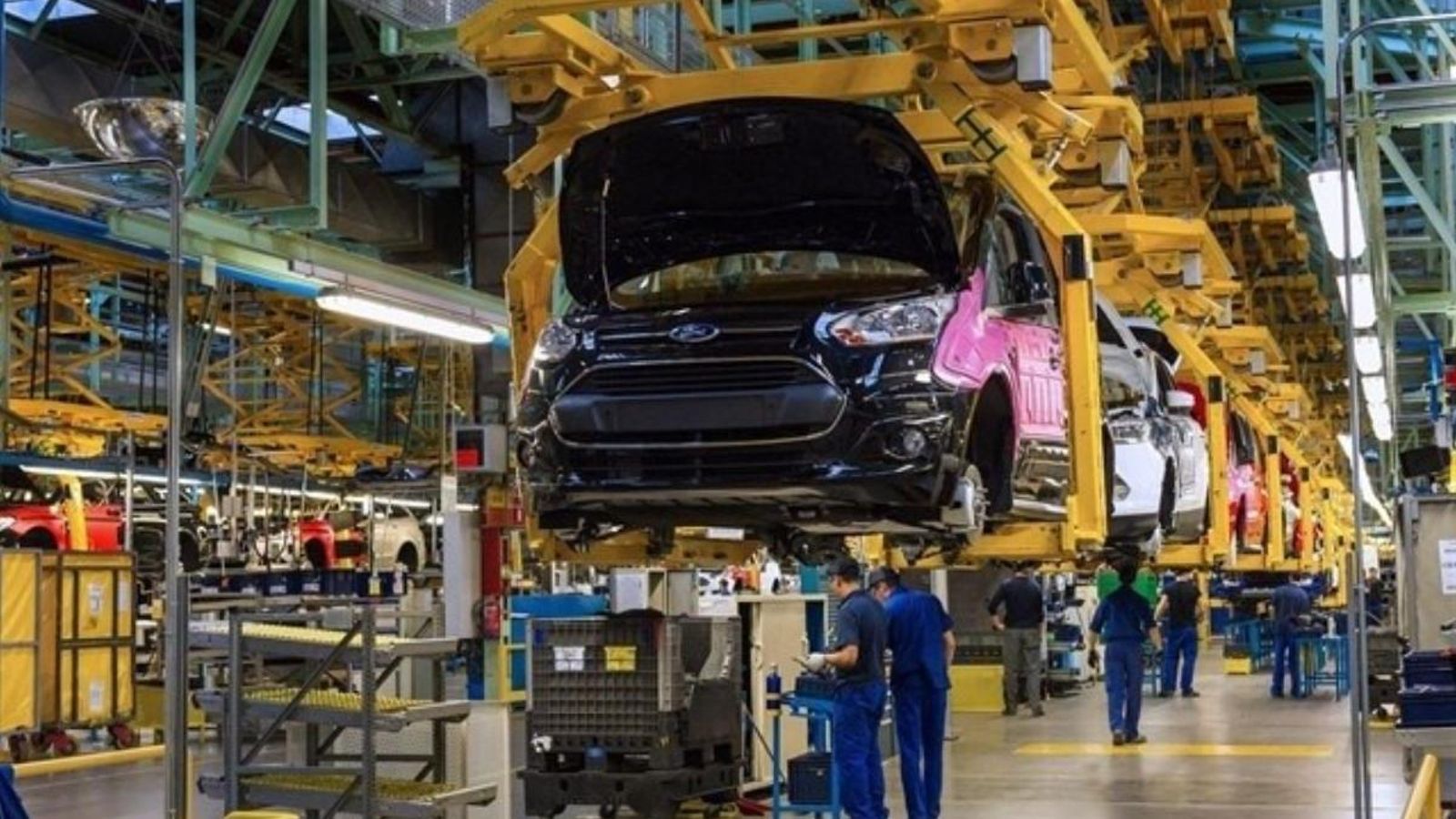 La crisi de Ford a Rússia obligarà a reassignar tasques per a mig centenar de treballadors d'Almussafes