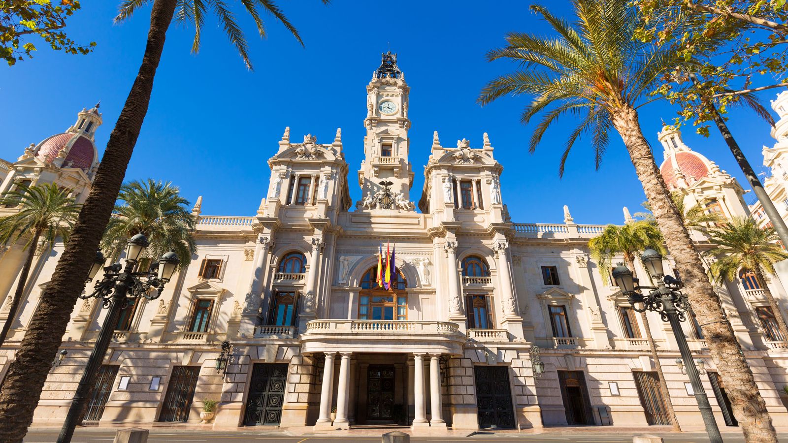 Compromís per València ha denunciat davant la Sindicatura de Greuges l'omissió del valencià com a mèrit en les dues borses de treball