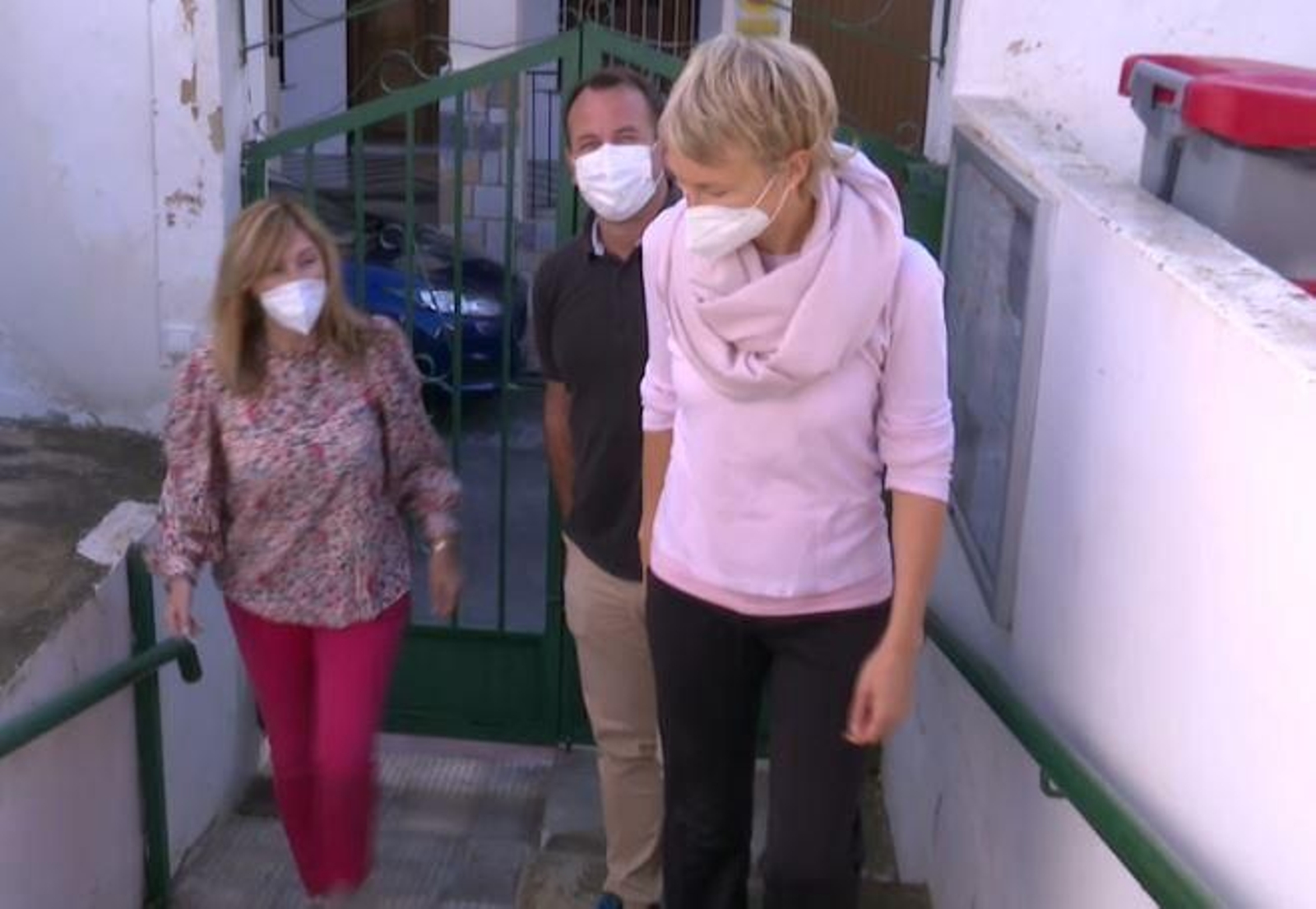 Una de les noves famílies que ha arribat a Beniatjar