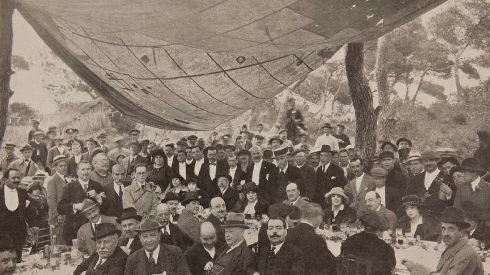 Festa de Canyes i Fang organitzada en honor de Blasco Ibáñez a la Devesa del Saler