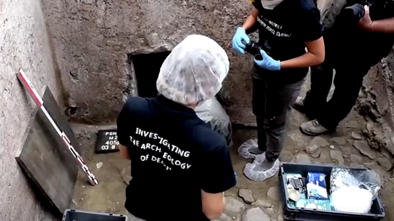 Investigadores treballen al Parc Arqueològic de Pompeia