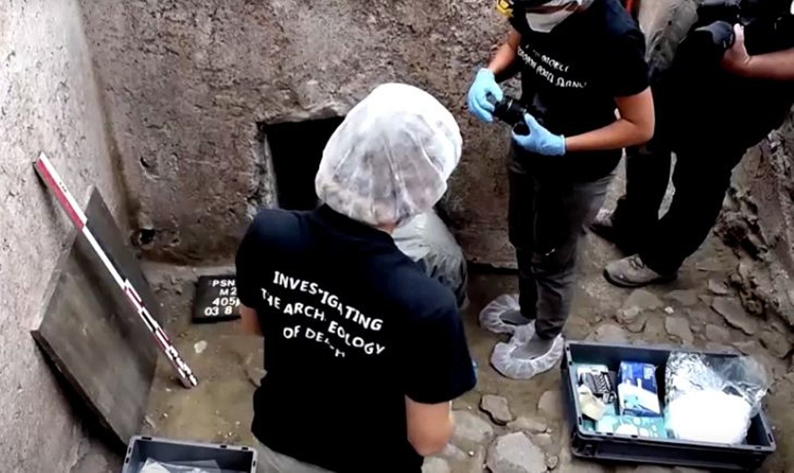 Investigadores treballen al Parc Arqueològic de Pompeia