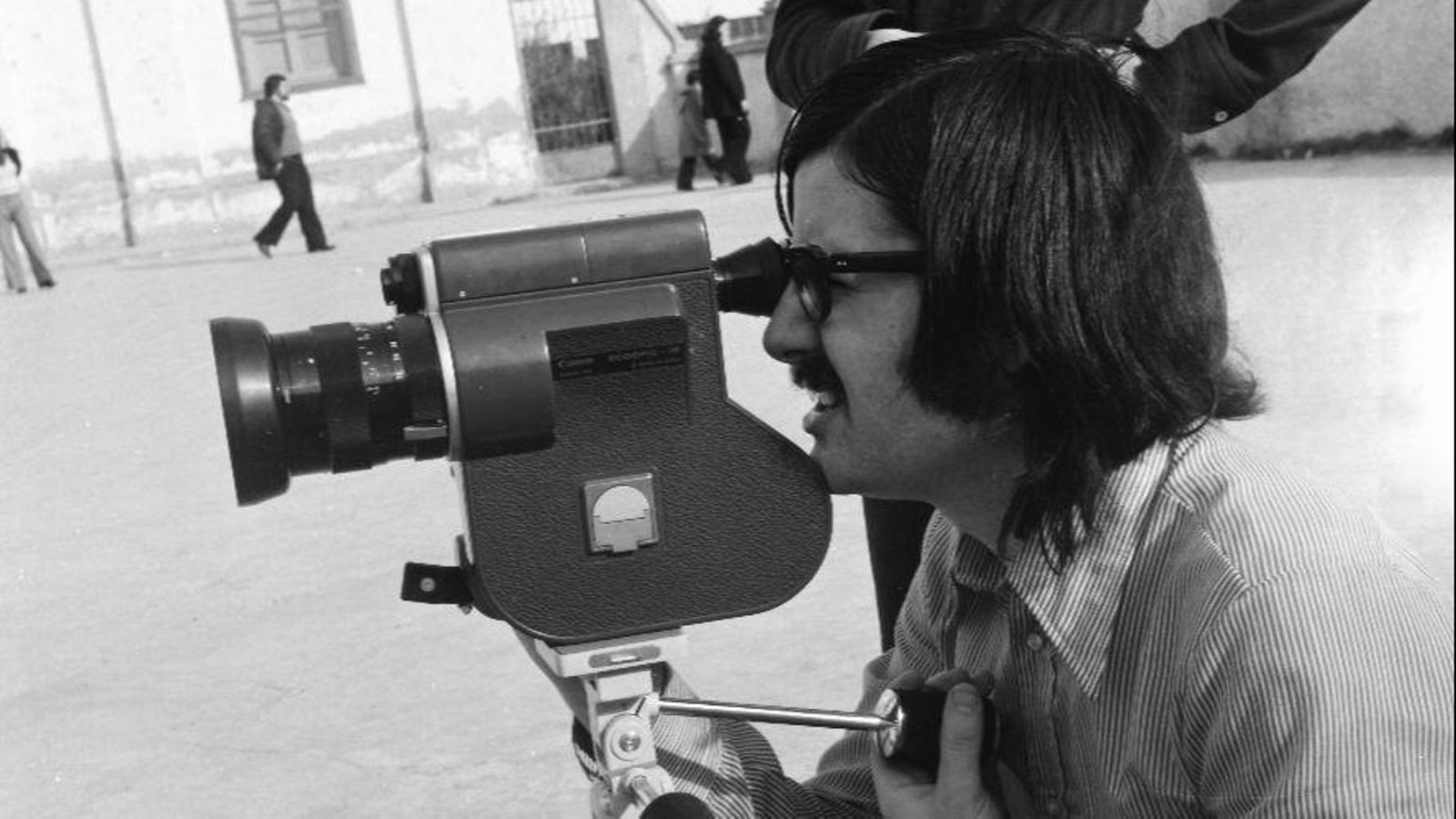 El cineasta Antonio Llorens rodant 'Una historia de siempre'