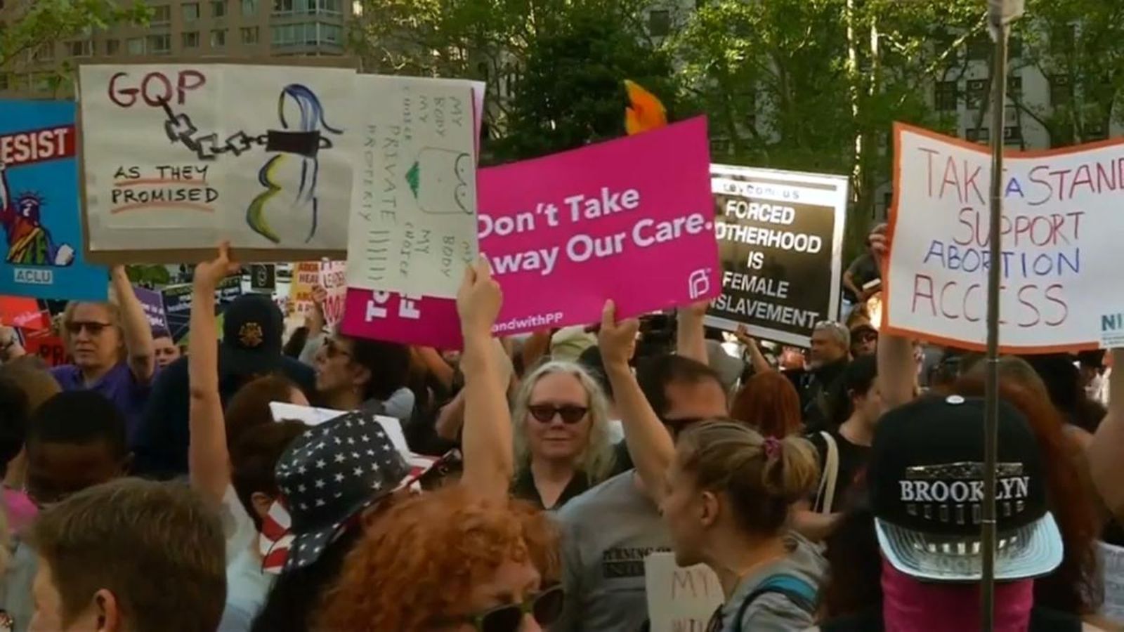 VÍDEO | Manifestacions en més de 400 ciutats nord-americanes pel dret a l\'avortament