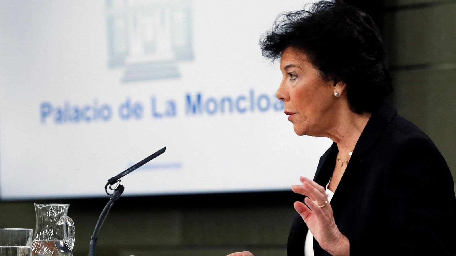 La portaveu del govern espanyol, Isabel Celaá, en la roda de premsa posterior al Consell de Ministres