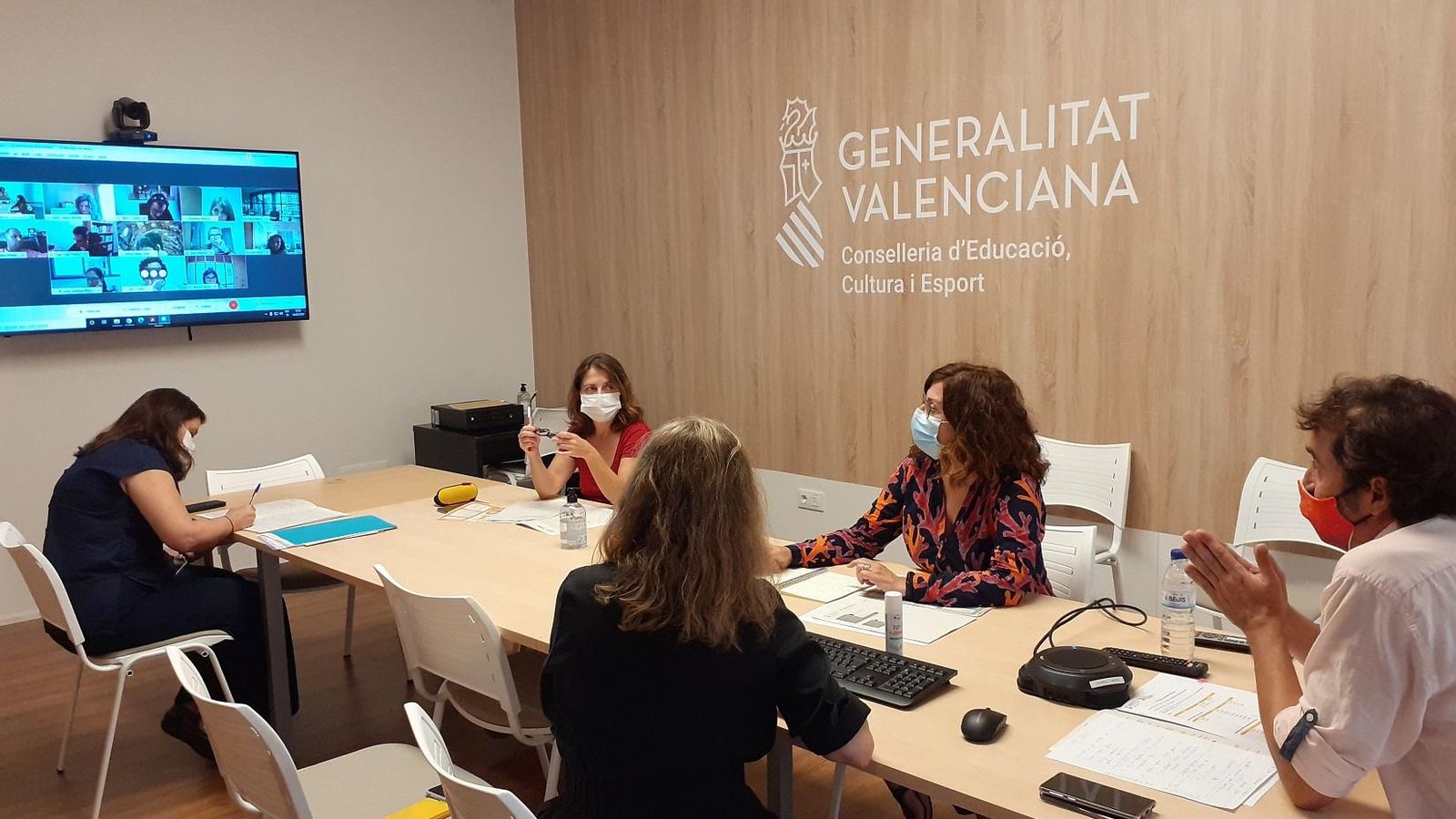 El ple de la Junta Qualificadora de Coneixements de Valencià en una imatge d'arxiu