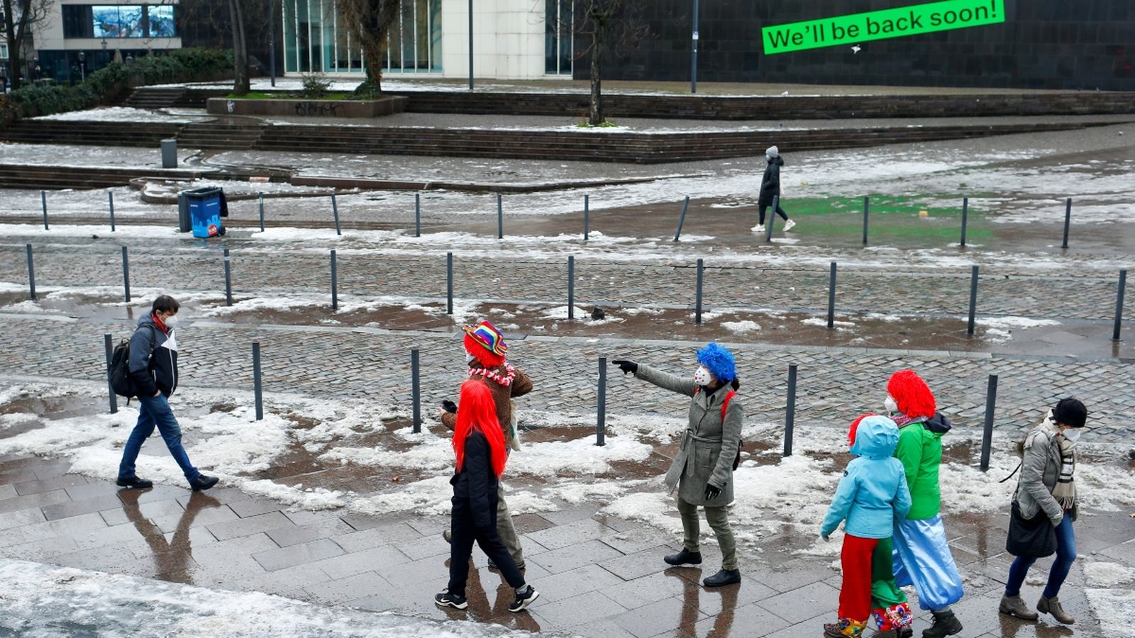 La pandèmia ha obligat a cancel·lar enguany la tradicional desfilada del 'Rosenmontag' (Dilluns rosa) a Düsseldorf, Alemanya