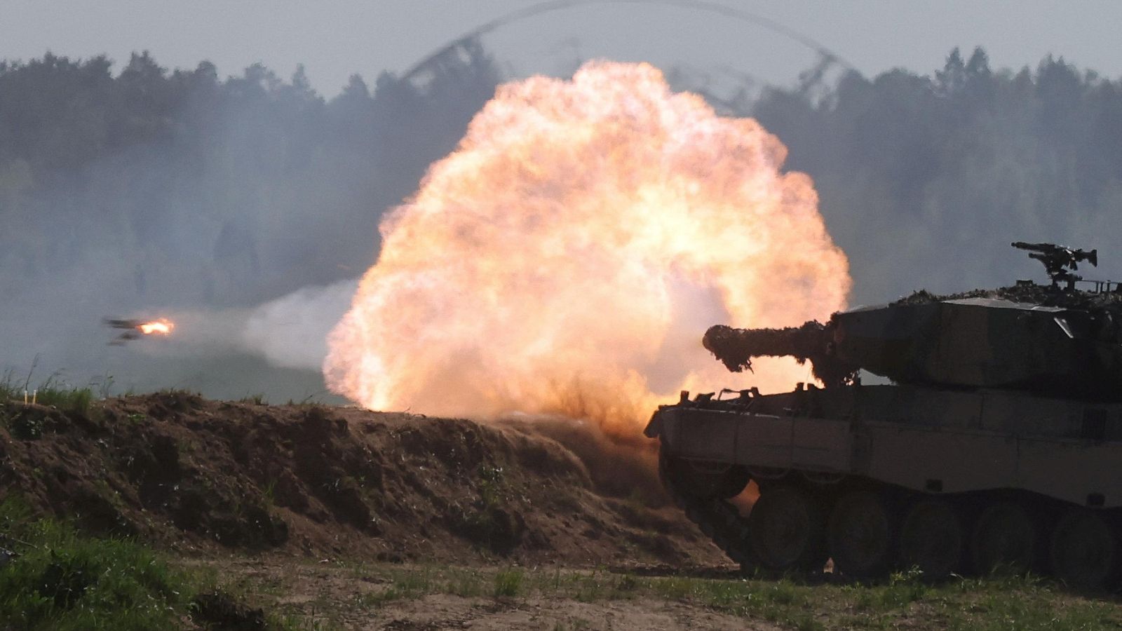 Un tanc Leopard 2 polonés