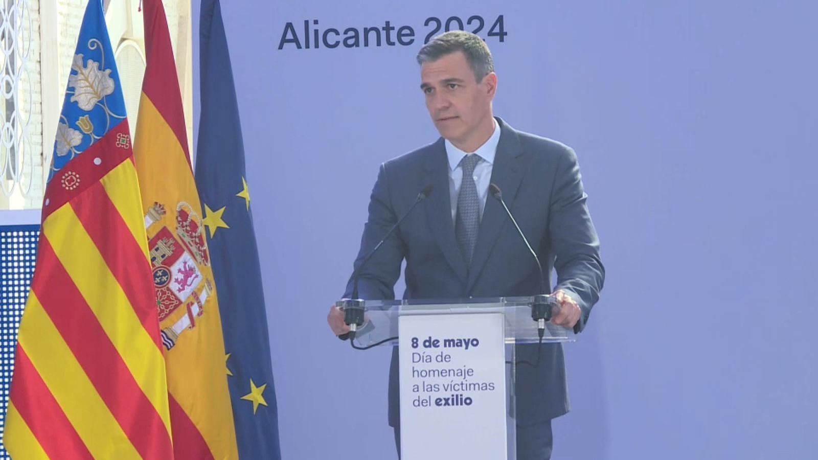 El president del govern espanyol, Pedro Sánchez, durant l'acte d'homenatge a les víctimes de l'exili celebrat a Alacant