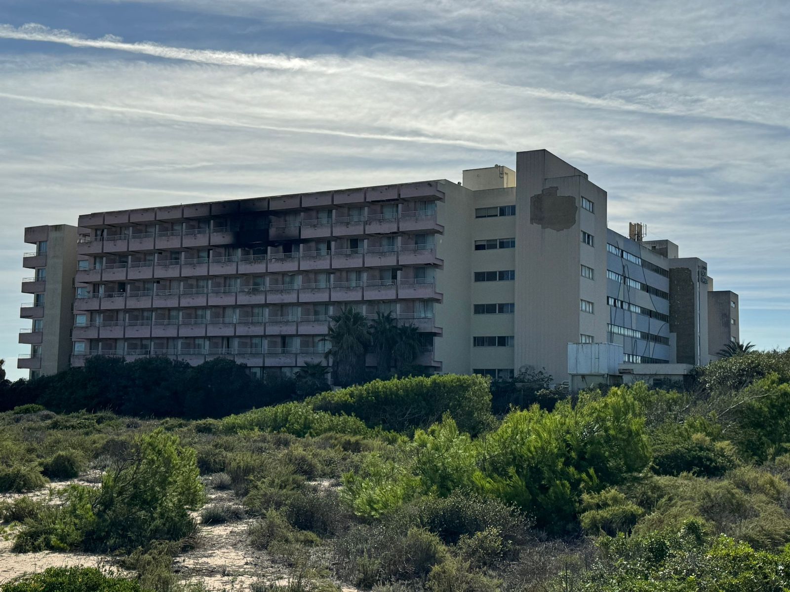 Incendi a la cinquena planta