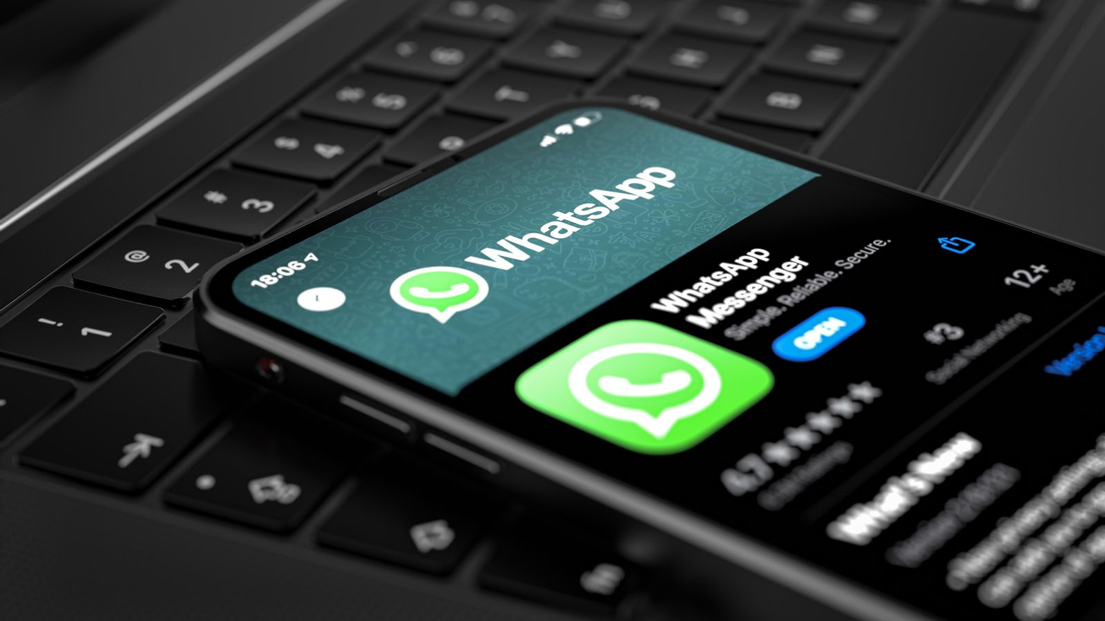 Imatge d'arxiu d'un dispositiu amb l'aplicació de WhatsApp