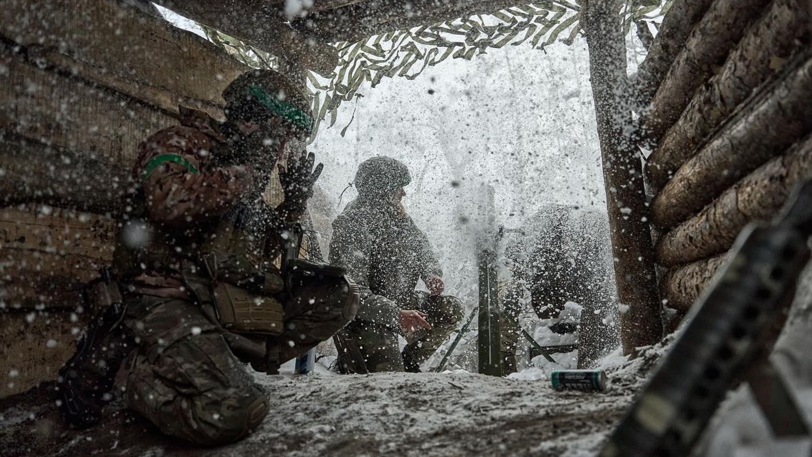 Soldats ucraïnesos en la neu