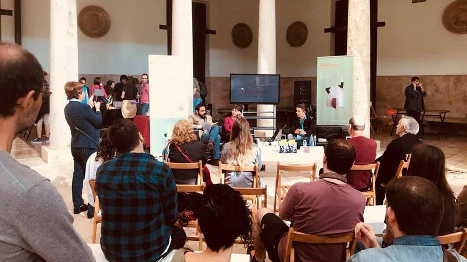 El festival del llibre Sindokma celebra la seua setena edició