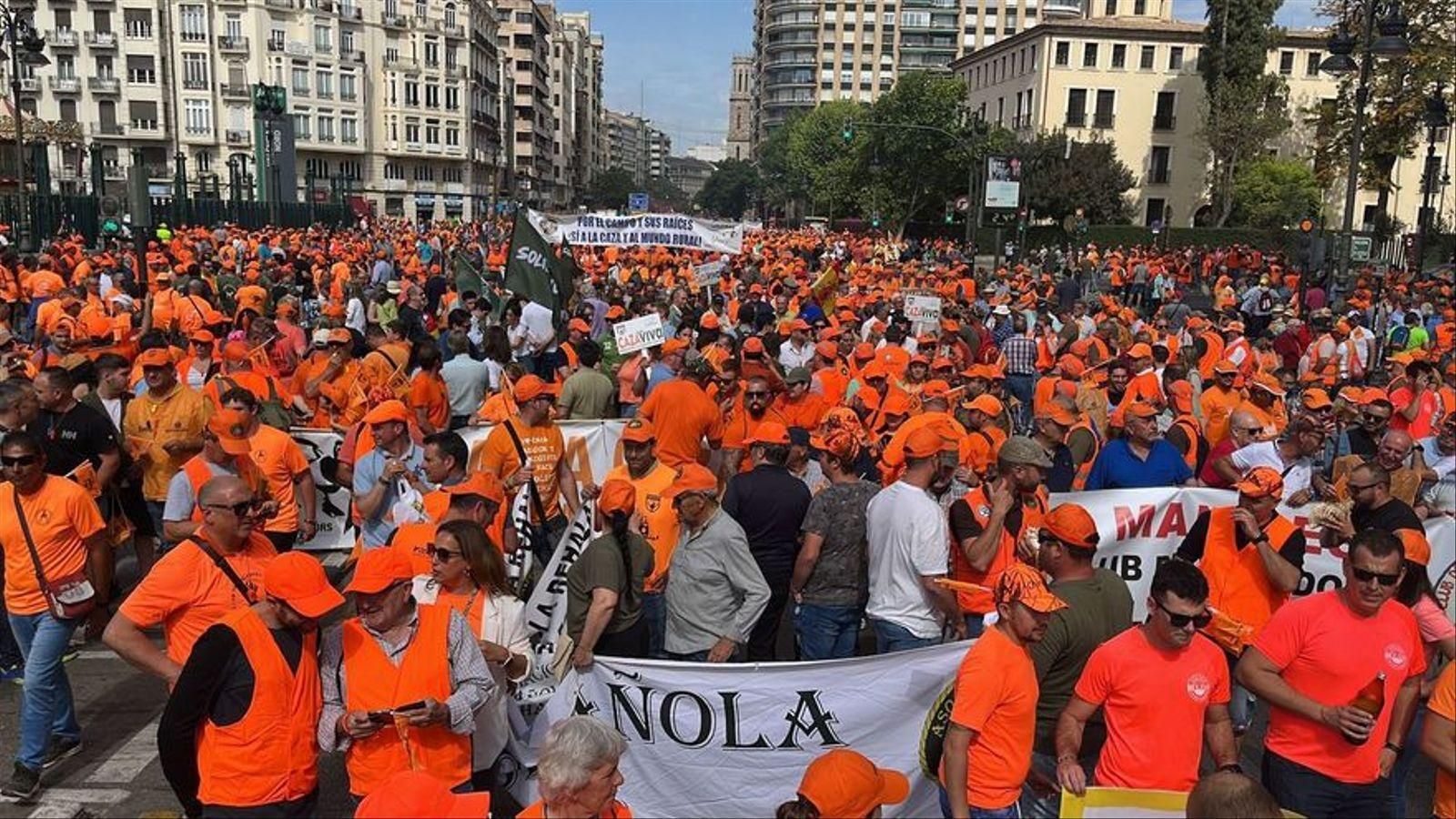 La manifestació "per una caça viva" preveu una participació multitudinària a València