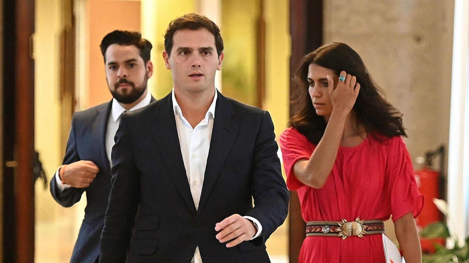 Albert Rivera, a la seua arribada al Congrés per a la reunió amb Casado